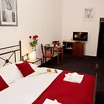 Отель Centrum 3*