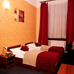 Отель Centrum 3*