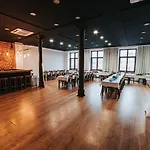 Отель Centrum 3*