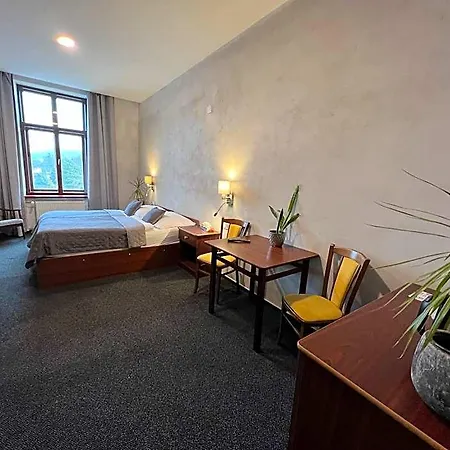 Centrum Hotel 3*